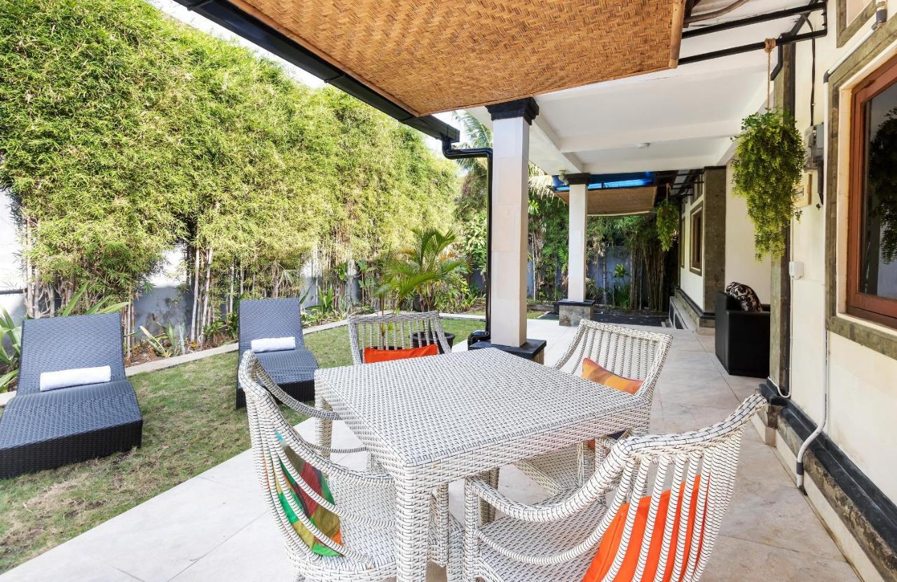 Villa Yati Seminyak  Exterior photo
